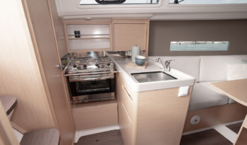 beneteau-oceanis-30.1-feat12