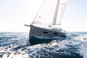 Oceanis 34.1 (Nouveau en stock, 2024)