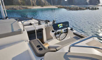 Fountaine-Pajot-44-Helmstation-01