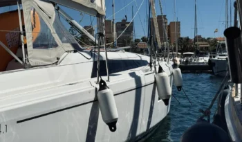 2022-beneteau-oceanis-341-voile-10097816-20260302083134528-1