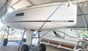 2024-beneteau-oceanis-301-sail-8792223-20250324043319817-1_XLARGE